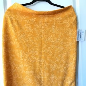 LuLaRoe 3XL NWT Cassie